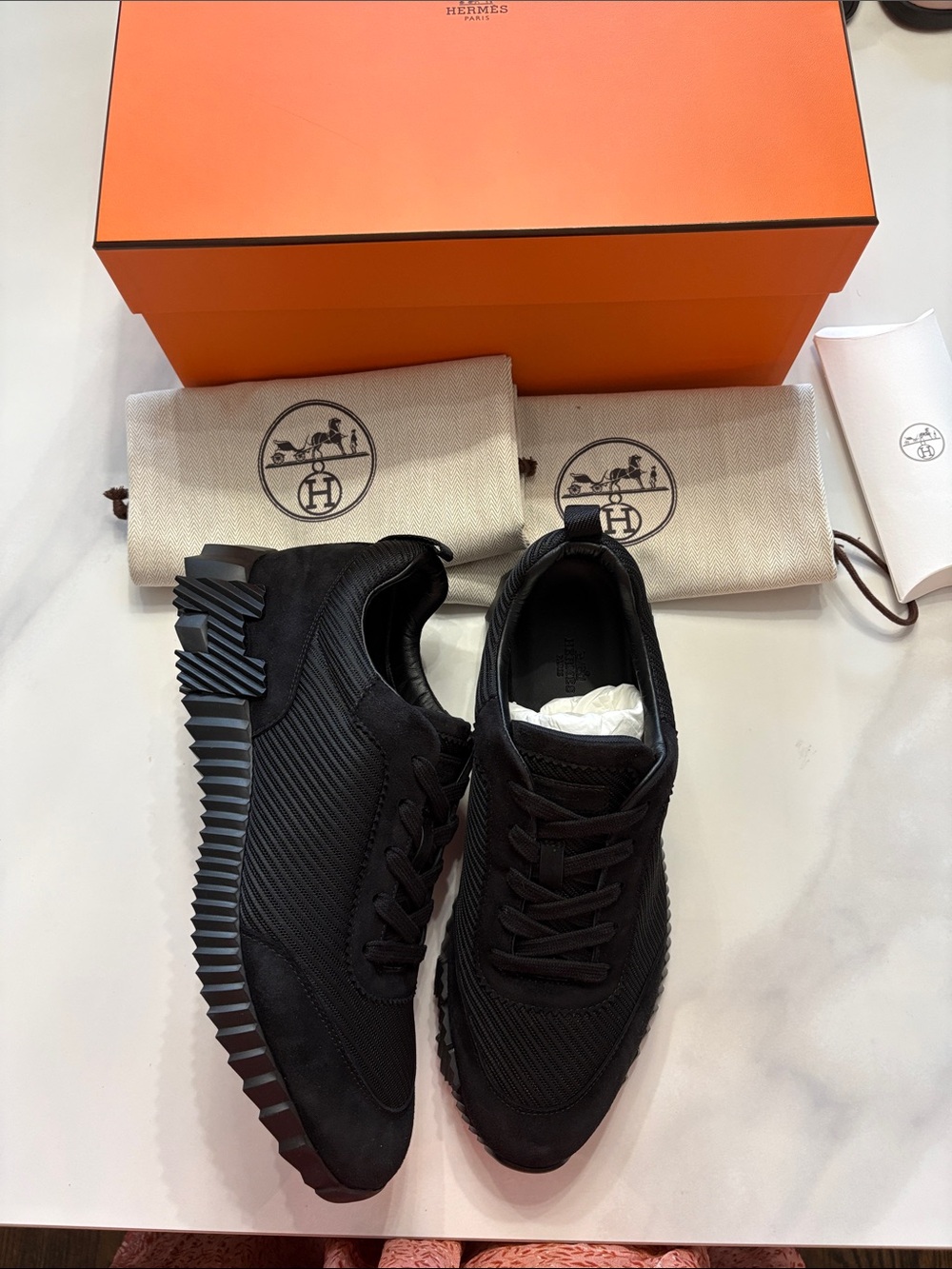Brand new Hermes Black bouncing sneakers